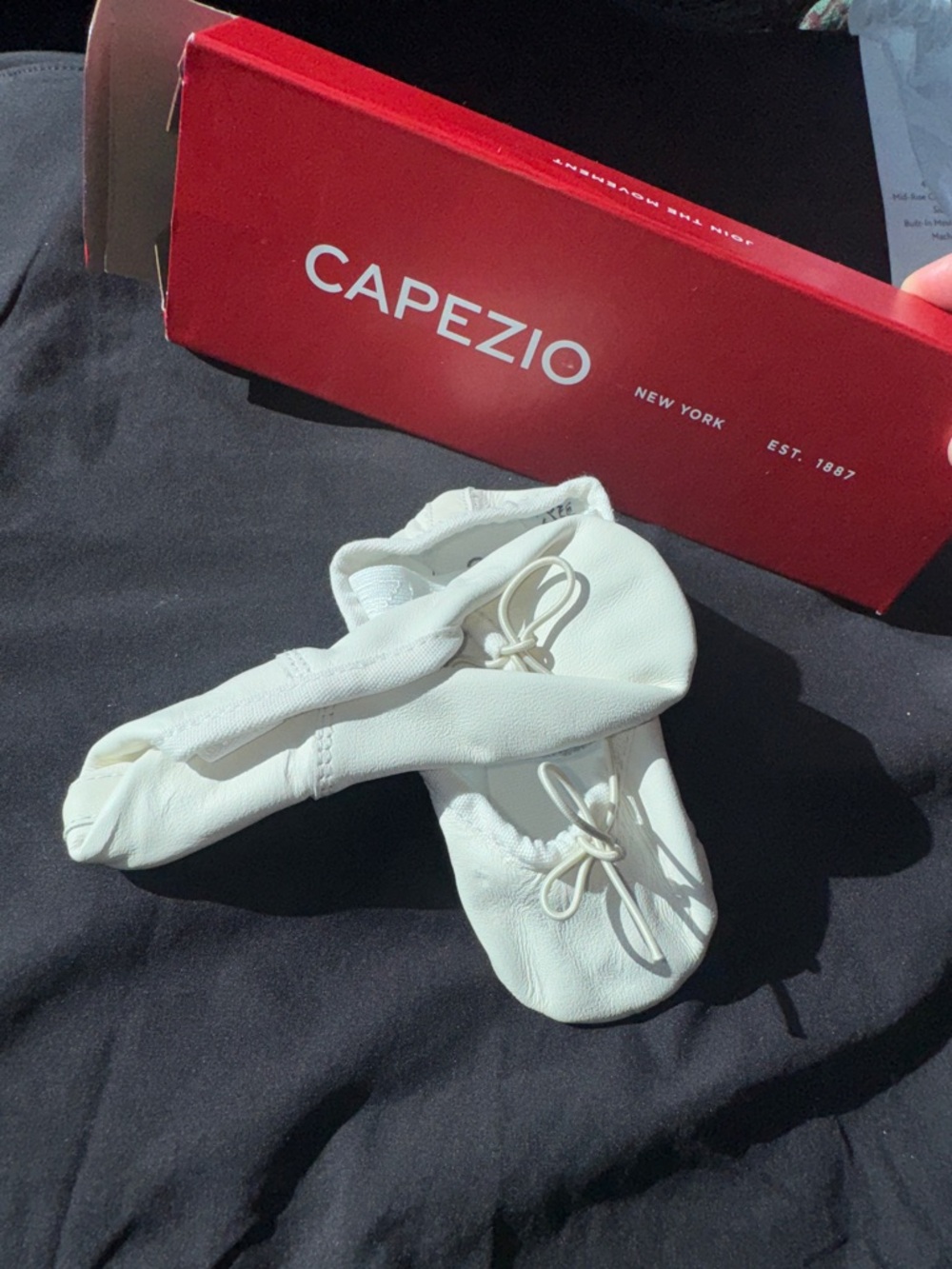 Capezio White Leather Ballet Flats with Drawstring Toddler